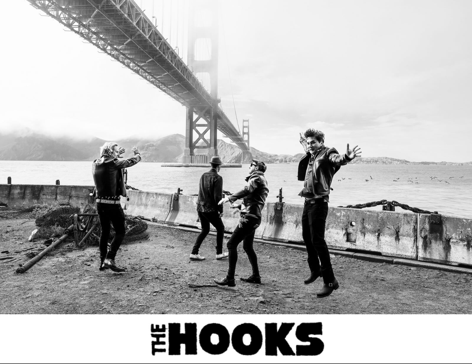 SKATE | A Group Exhibition 2 The Hooks Playing Live @ 6pm