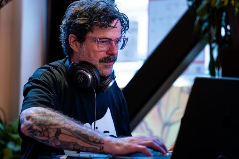 20250411 DEK01941 Enhanced NR 1