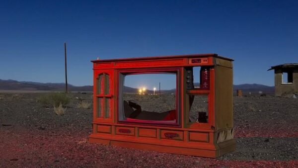 The Lonely Intersection Chanel